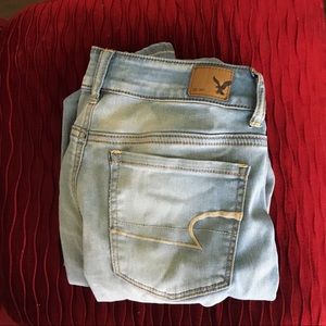 American Eagle Light-Wash Jeans
